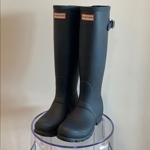Hunter Tall Navy Rain Boots